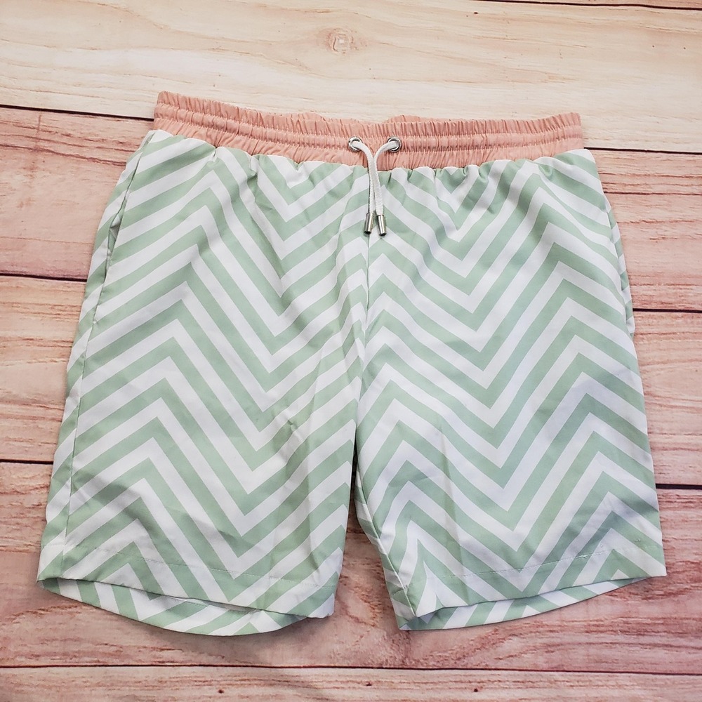 VINTAGE Argyle‎ Grant Shorts Mens Medium Green White Chevron Swim Trunks Mesh
